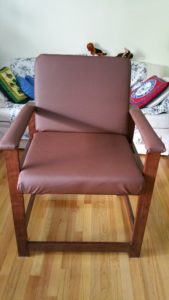 Amish built hip chair